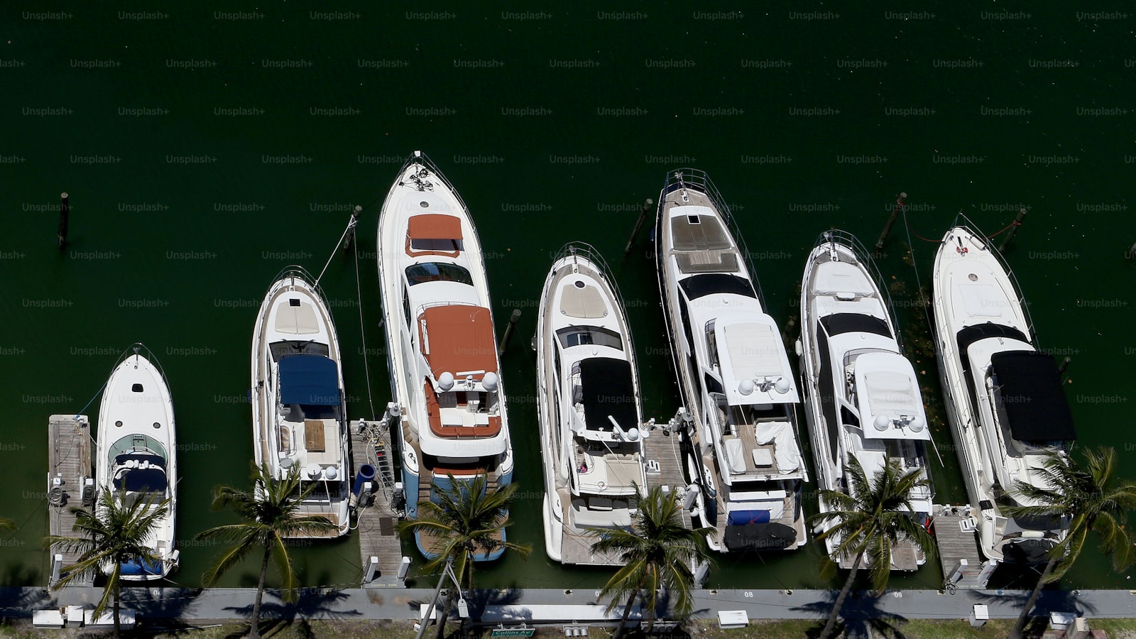 Yate en Miami Beach Marina